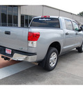 toyota tundra 2010 silver grade flex fuel 8 cylinders 4 wheel drive automatic with overdrive 77706