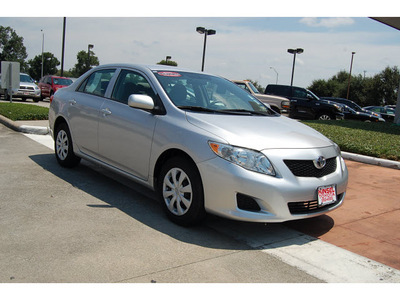 toyota corolla 2010 silver sedan le gasoline 4 cylinders front wheel drive automatic with overdrive 77706