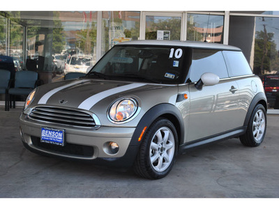 mini cooper 2010 tan hatchback gasoline 4 cylinders front wheel drive automatic 78216