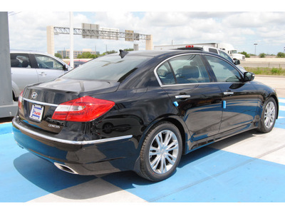 hyundai genesis 2012 blk noir pearl sedan gasoline 6 cylinders rear wheel drive autostick 77094