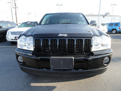 jeep grand cherokee 2007 black suv laredo gasoline 6 cylinders 4 wheel drive shiftable automatic 60915