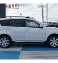 mitsubishi outlander 2012 white suv es gasoline 4 cylinders front wheel drive automatic 77094