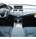 honda accord 2012 silver sedan lx gasoline 4 cylinders front wheel drive 5 speed automatic 77025