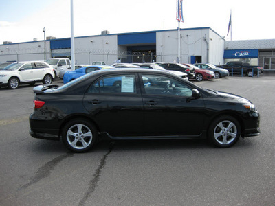 toyota corolla 2011 black sedan gasoline 4 cylinders front wheel drive automatic 79925