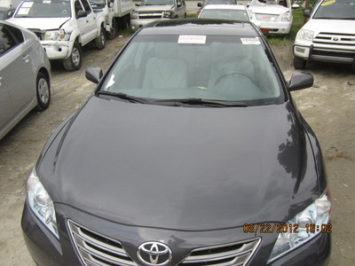 toyota camry hybrid