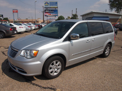 chrysler town and country 2011 silver van touring l flex fuel 6 cylinders front wheel drive automatic 79065