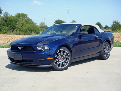 ford mustang 2012 dk  blue v6 premium gasoline 6 cylinders rear wheel drive automatic 62708