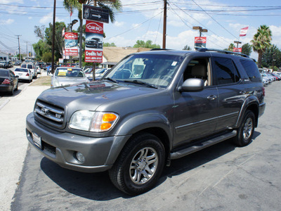 toyota sequoia 2004 dk  gray suv limited gasoline 8 cylinders rear wheel drive automatic 92882