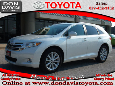 toyota venza 2011 white fwd 4cyl gasoline 4 cylinders front wheel drive automatic 76011