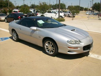 chevrolet camaro 2002 black hatchback gasoline 8 cylinders rear wheel drive standard 75041