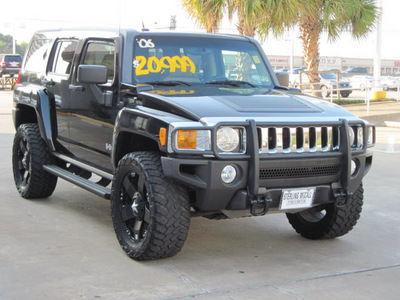 hummer h3 2006 black suv gasoline 5 cylinders 4 wheel drive automatic with overdrive 77074