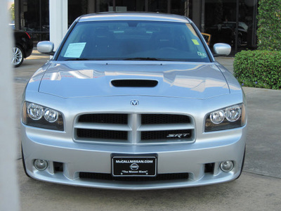 dodge charger 2007 silver sedan srt 8 gasoline 8 cylinders rear wheel drive shiftable automatic 77477