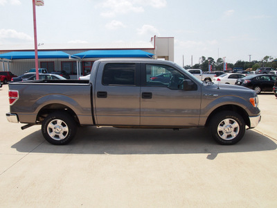 ford f 150 2012 gray xlt flex fuel 8 cylinders 2 wheel drive automatic with overdrive 76567