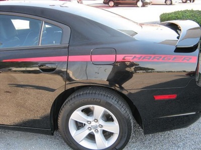 dodge charger 2012 black sedan se gasoline 6 cylinders rear wheel drive automatic 75080