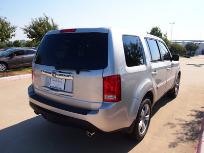 honda pilot 2012 silver suv ex l w dvd gasoline 6 cylinders front wheel drive automatic 75034