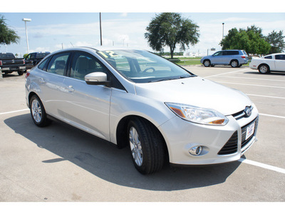 ford focus 2012 gray sedan sel flex fuel 4 cylinders front wheel drive not specified 77505