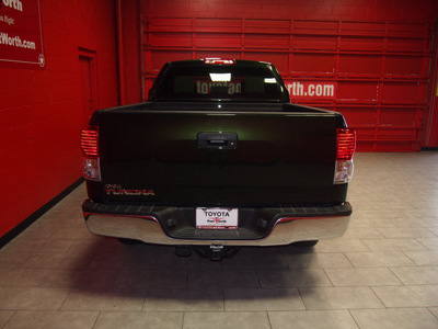 toyota tundra 2011 green grade gasoline 8 cylinders 2 wheel drive automatic 76116