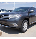 toyota highlander 2012 gray suv se gasoline 6 cylinders front wheel drive automatic 76116
