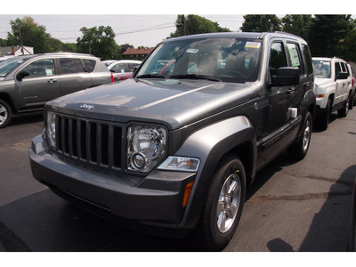 jeep liberty 2012 gray suv sport gasoline 6 cylinders 4 wheel drive automatic 07730