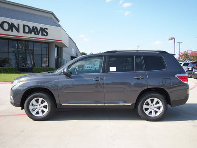 toyota highlander 2012 gray suv gasoline 6 cylinders front wheel drive automatic 76011