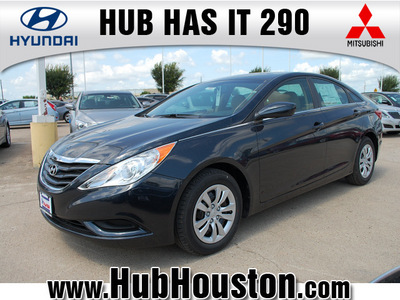 hyundai sonata 2013 dk  blue sedan gls gasoline 4 cylinders front wheel drive autostick 77065