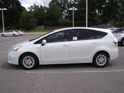 toyota prius v 2012 white wagon three hybrid 4 cylinders front wheel drive automatic 75604