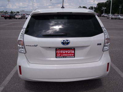 toyota prius v 2012 white wagon three hybrid 4 cylinders front wheel drive automatic 75604