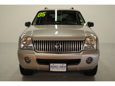 mercury mountaineer 2005 silver suv convenience flex fuel 6 cylinders rear wheel drive automatic with overdrive 77025