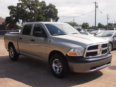 dodge ram 1500 2009 silver st gasoline 8 cylinders 2 wheel drive shiftable automatic 77515