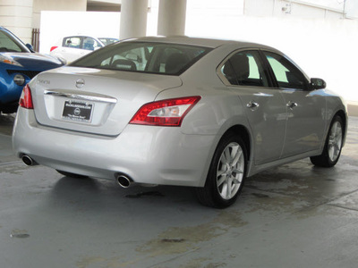 nissan maxima 2011 silver sedan 3 5 s gasoline 6 cylinders front wheel drive shiftable automatic 77477
