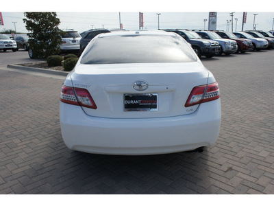 toyota camry 2010 white sedan le gasoline 4 cylinders front wheel drive automatic 76087