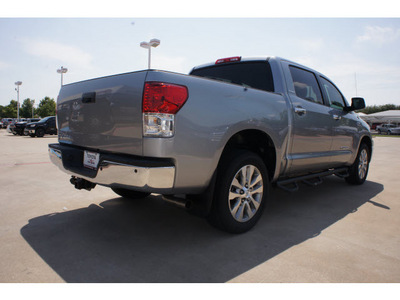 toyota tundra 2012 silver limited gasoline 8 cylinders 2 wheel drive automatic 76116