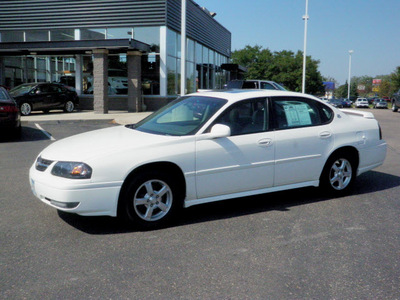 chevrolet impala 2005 white sedan ls gasoline 6 cylinders front wheel drive automatic 55124