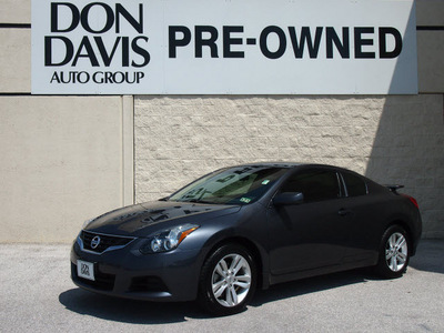 nissan altima 2010 dk  gray coupe 2 5 s gasoline 4 cylinders front wheel drive automatic 76011