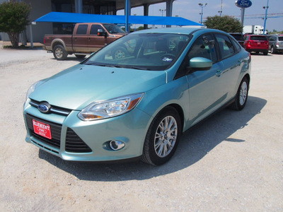 ford focus 2012 lt  blue sedan se flex fuel 4 cylinders front wheel drive automatic 76234