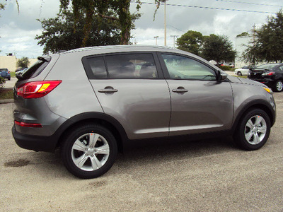 kia sportage 2013 mineral silver lx w navigation gasoline 4 cylinders front wheel drive automatic 32901