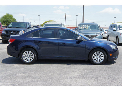 chevrolet cruze 2011 blue sedan ls gasoline 4 cylinders front wheel drive automatic 78840