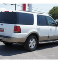 ford expedition 2004 white suv eddie bauer gasoline 8 cylinders rear wheel drive automatic with overdrive 78840