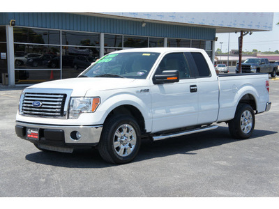 ford f 150 2010 white xlt gasoline 8 cylinders 2 wheel drive automatic 78840