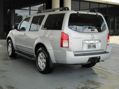 nissan pathfinder 2011 silver suv s gasoline 6 cylinders 2 wheel drive automatic with overdrive 77477