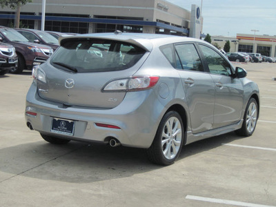 mazda mazda3 2010 silver hatchback s grand touring gasoline 4 cylinders front wheel drive shiftable automatic 77074
