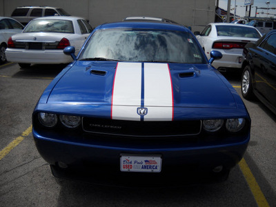 dodge challenger 2010 blue coupe se gasoline 6 cylinders rear wheel drive automatic 79925