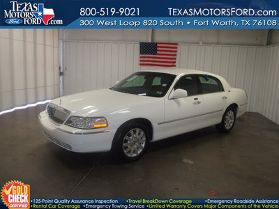 lincoln town car 2011 white sedan signature limited flex fuel 8 cylinders rear wheel drive automatic with overdrive 76108