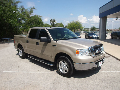 ford f 150 2008 gold xlt gasoline 8 cylinders 2 wheel drive automatic 76049
