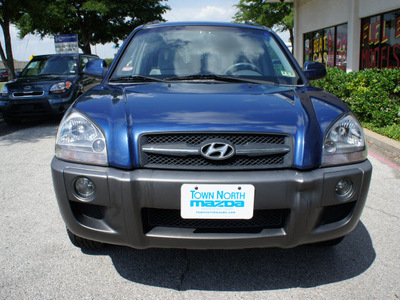 hyundai tucson 2005 blue suv gls 6 cylinders shiftable automatic 75080