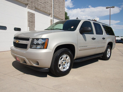 chevrolet suburban 2009 beige suv ls 1500 flex fuel 8 cylinders 4 wheel drive automatic 80301