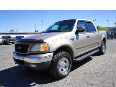 ford f 150 2001 beige supercrew 4x4 lariat gasoline 8 cylinders 4 wheel drive automatic 95678