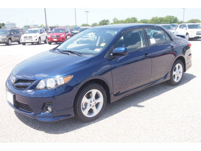 toyota corolla 2013 blue sedan s gasoline 4 cylinders front wheel drive automatic 77074