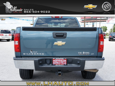 chevrolet silverado 1500 2009 blue pickup truck gasoline 8 cylinders 2 wheel drive automatic 78654