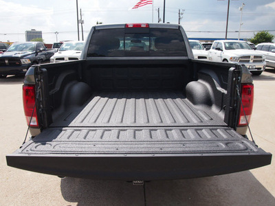 ram 1500 2012 dk  gray laramie limited gasoline 8 cylinders 4 wheel drive automatic 76011